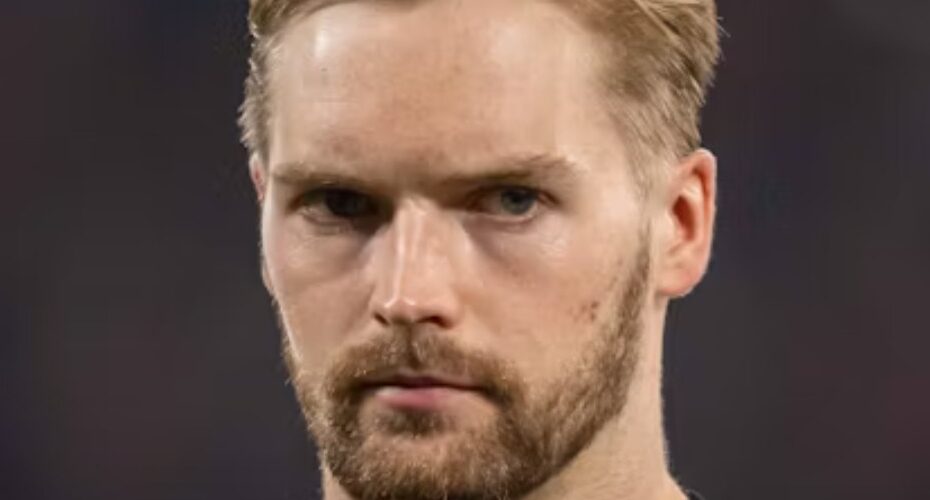 M88 Caoimhin Kelleher